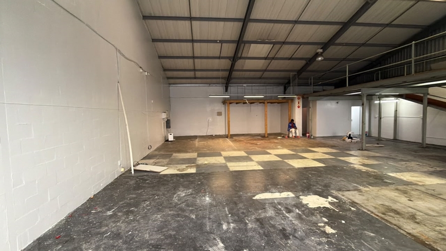 To Let Commercial Property for Rent in Brackenfell Central Western Cape
